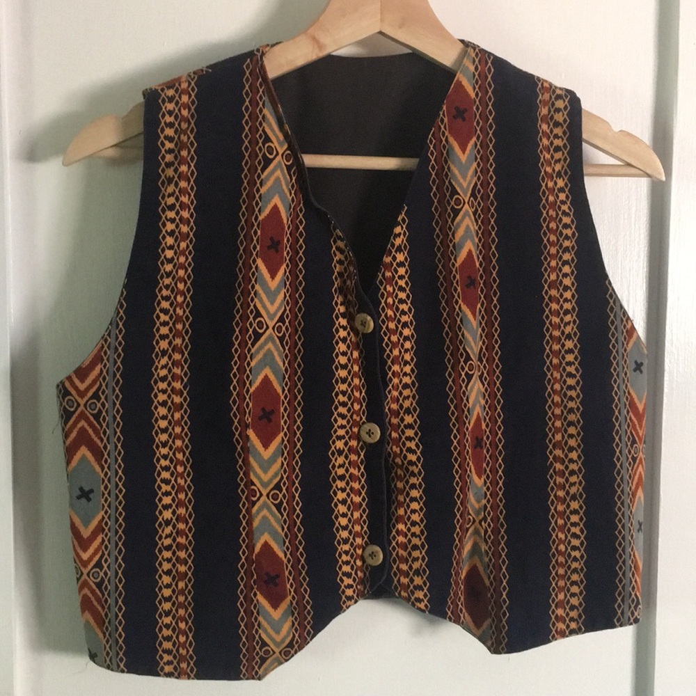 Cropped vest